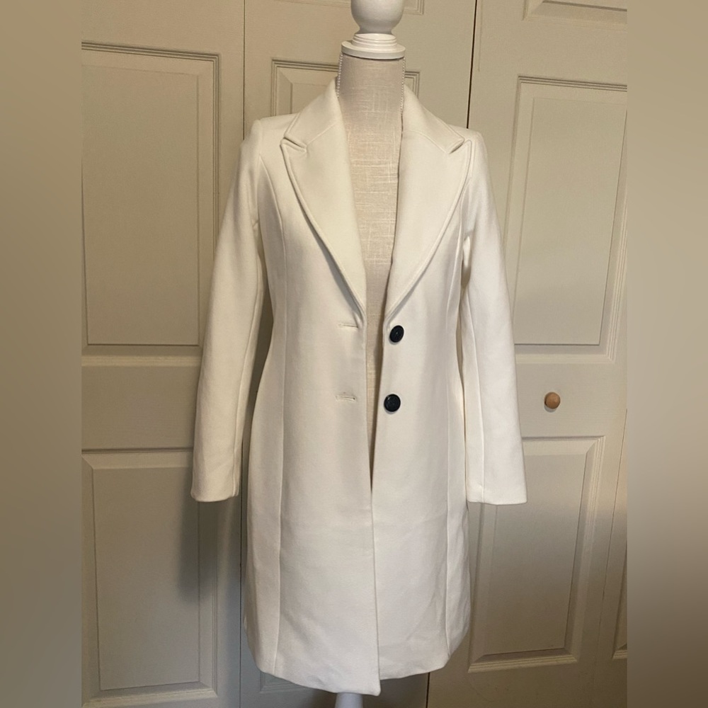 White House, Black market dress,coat